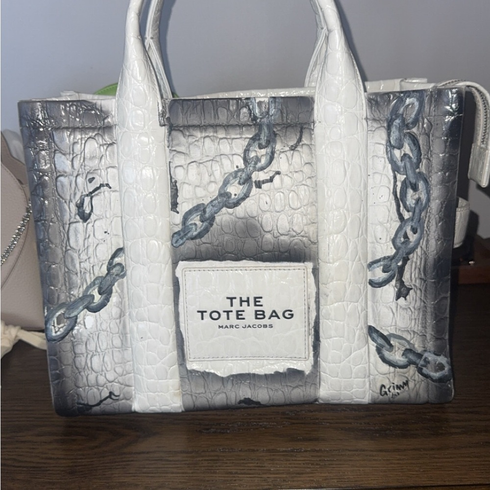 Marc Jacobs Croc-Embossed White and Gray Tote